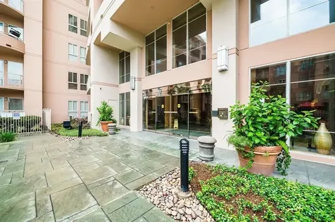 3505 Sage Road 1107 Houston TX 77056