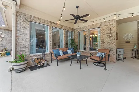 2502 Parrot Shell Lane Richmond TX 77406