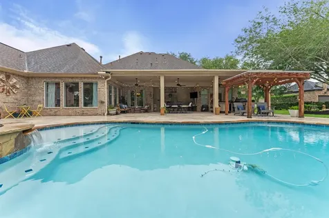 2502 Parrot Shell Lane Richmond TX 77406