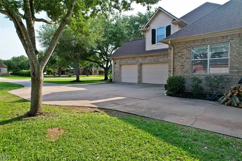 2502 Parrot Shell Lane Richmond TX 77406