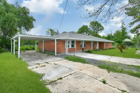 7508 Harlem Street Baytown TX 77521