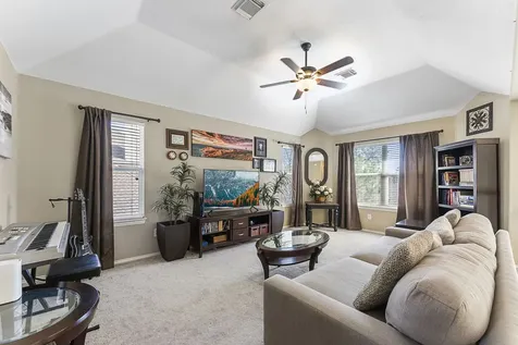 9023 Cedar Run Falls Tomball TX 77375