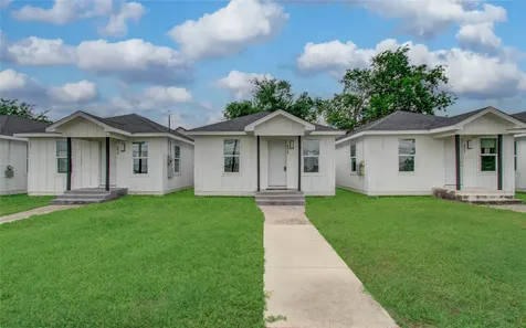 4910 Lee Street Houston TX 77020