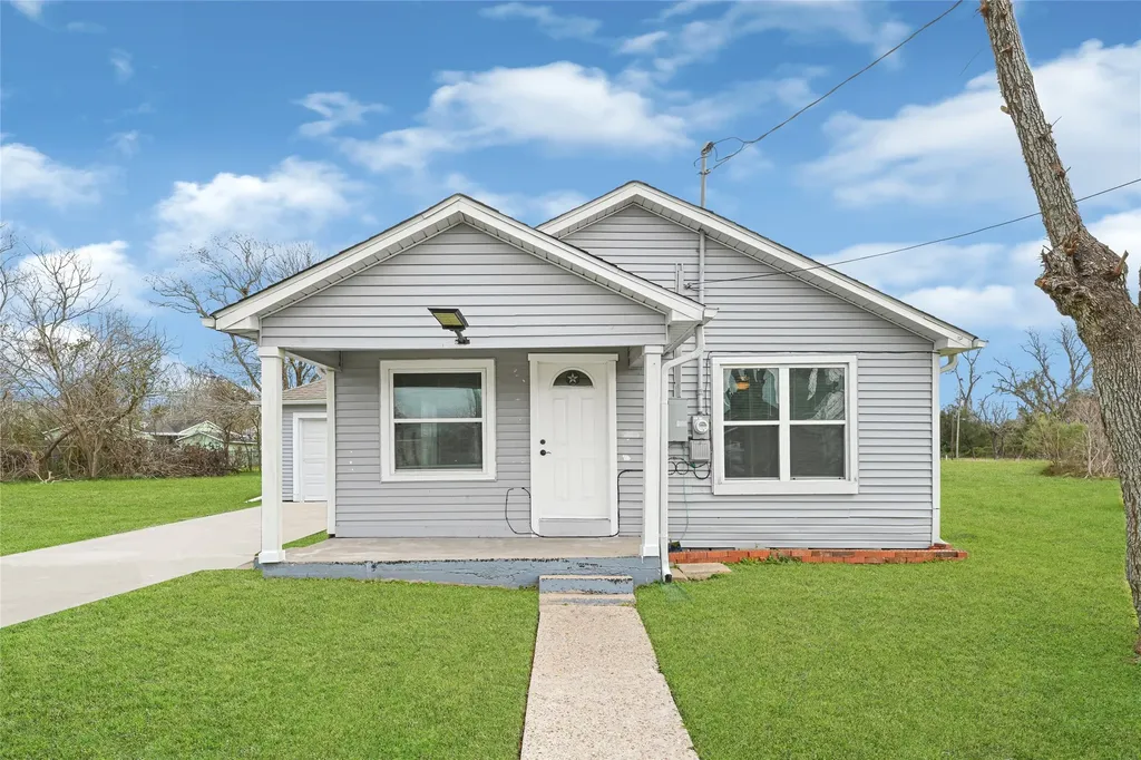 312 Hemphill Street Texas City TX 77591
