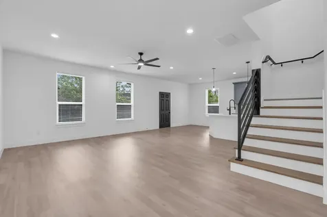 8136 Chateau Street Houston TX 77028