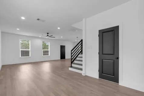 8136 Chateau Street Houston TX 77028