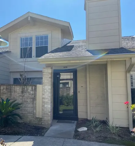 13014 Leader Street 936 Houston TX 77072