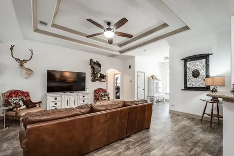 14063 Belmont Circle Mont Belvieu TX 77523