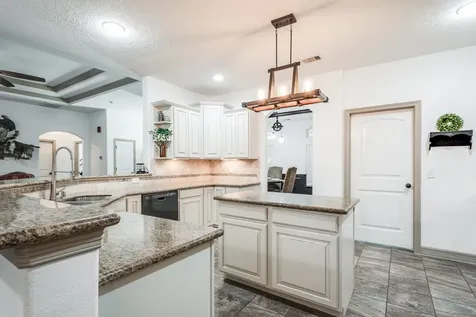 14063 Belmont Circle Mont Belvieu TX 77523