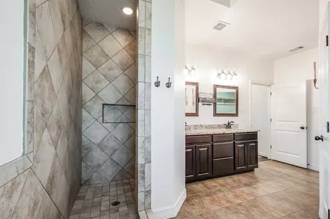 14063 Belmont Circle Mont Belvieu TX 77523
