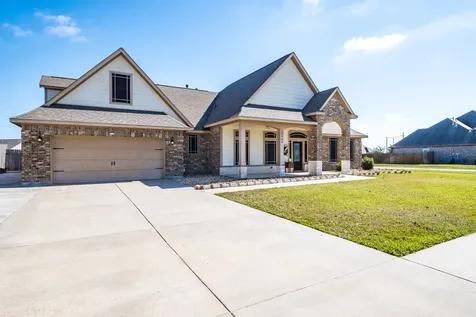 14063 Belmont Circle Mont Belvieu TX 77523