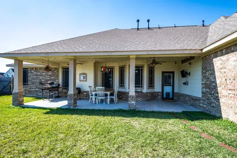 14063 Belmont Circle Mont Belvieu TX 77523