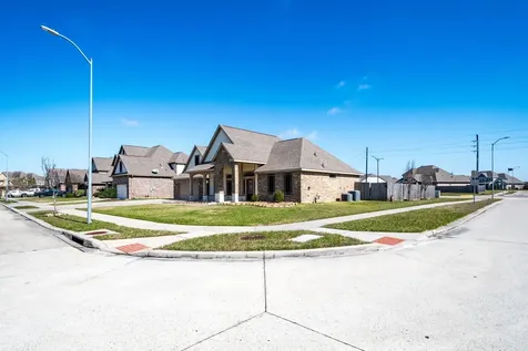 14063 Belmont Circle Mont Belvieu TX 77523