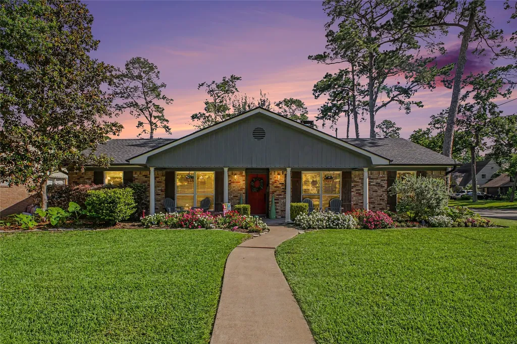 10202 Londonderry Drive Houston TX 77043