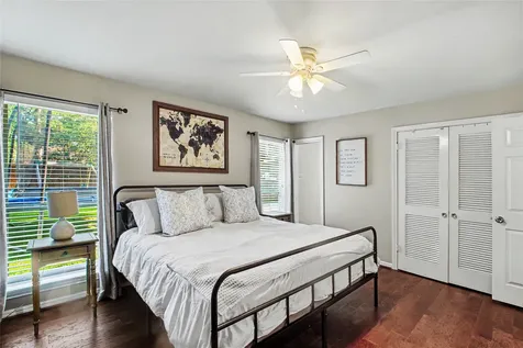 10202 Londonderry Drive Houston TX 77043