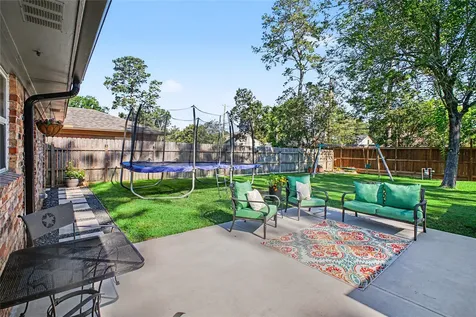 10202 Londonderry Drive Houston TX 77043