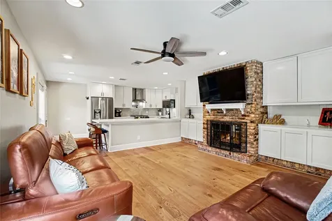 10202 Londonderry Drive Houston TX 77043