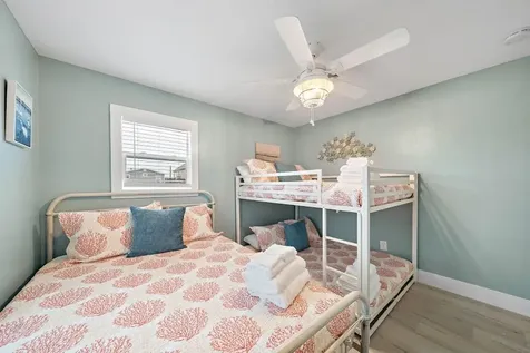 22123 Zapata Galveston TX 77554