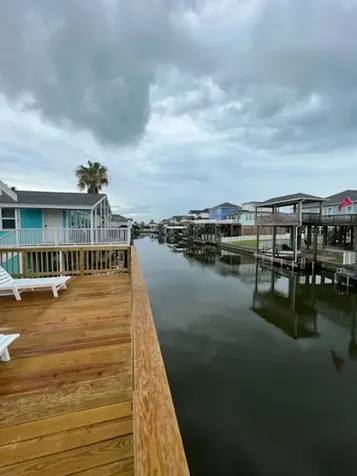 22123 Zapata Galveston TX 77554