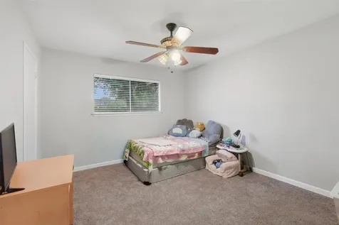 16910 David Glen Drive Friendswood TX 77546