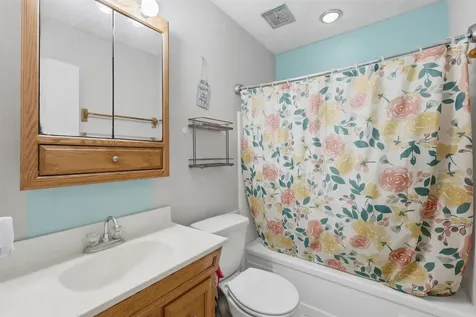 16910 David Glen Drive Friendswood TX 77546