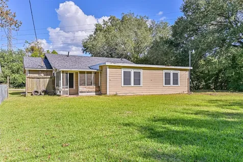 1007 Plum Street La Marque TX 77568