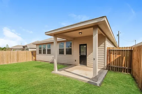 26 Road 5102f Cleveland TX 77327