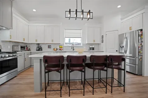303 Blueberry Street B Houston TX 77018