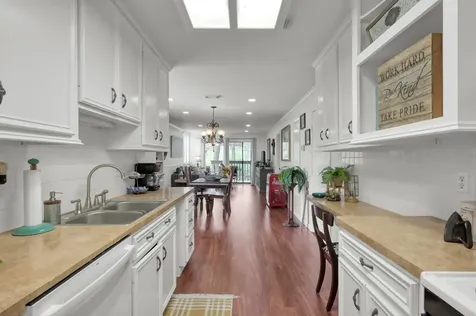 3900 Aspen Drive 108 Montgomery TX 77356