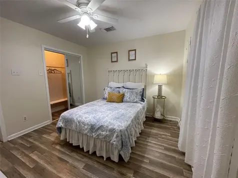 1212 55th Street Galveston TX 77551