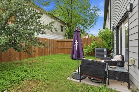 6734 Avenue P Houston TX 77011