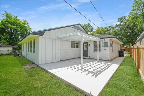 9931 Kittrell Street Houston TX 77034