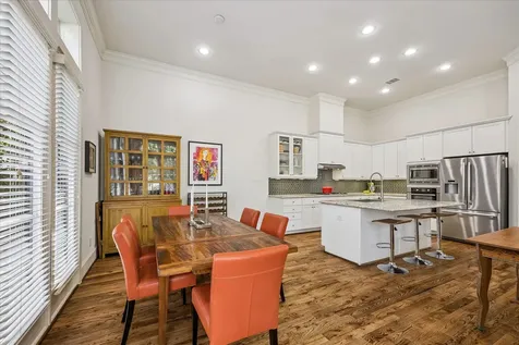 1512 W 23rd Street Houston TX 77008