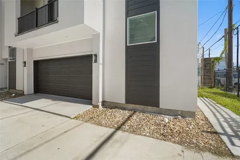 3407 Baer Street Houston TX 77020