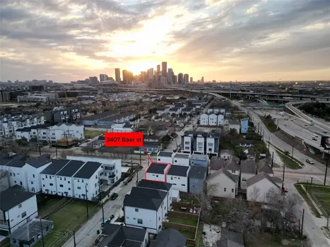 3407 Baer Street Houston TX 77020