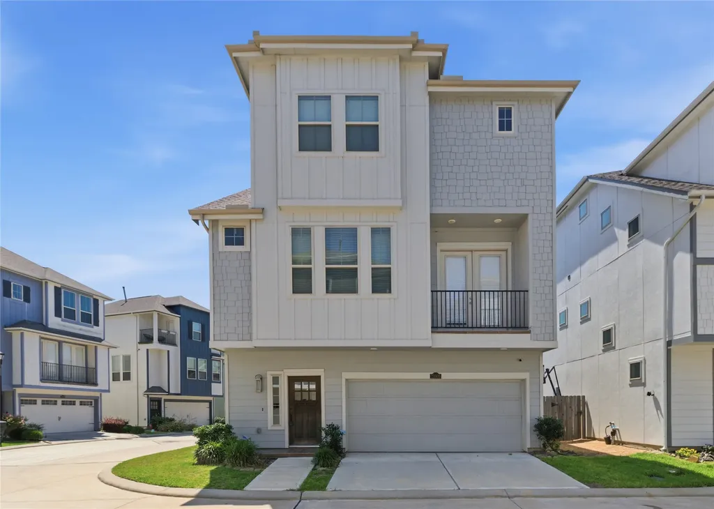 12006 Ridgewood Hill Drive Houston TX 77051
