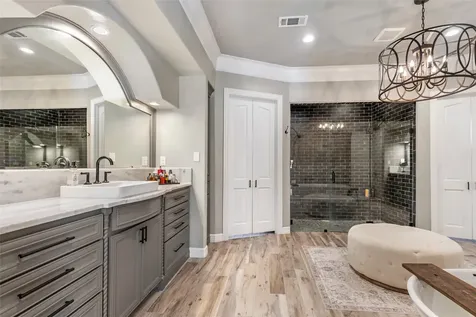 11 Turtle Cove Court Kingwood TX 77346