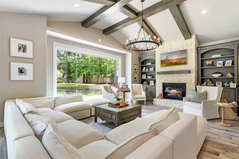 11 Turtle Cove Court Kingwood TX 77346