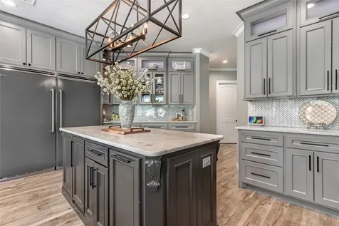 11 Turtle Cove Court Kingwood TX 77346