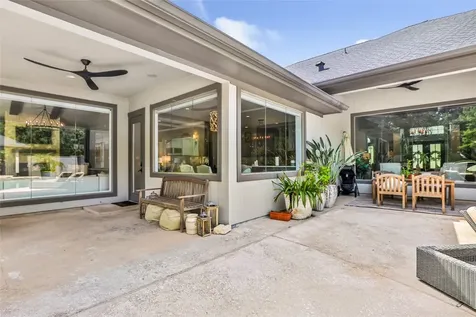 11 Turtle Cove Court Kingwood TX 77346