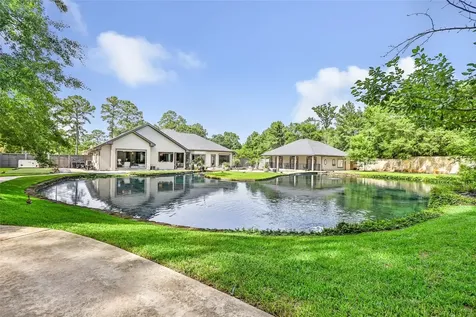 11 Turtle Cove Court Kingwood TX 77346