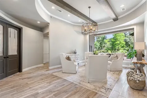 11 Turtle Cove Court Kingwood TX 77346