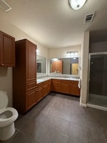 1711 Old Spanish Trail 204 Houston TX 77054