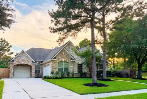 10327 Earlington Manor Drive Spring TX 77379
