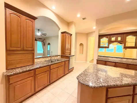10327 Earlington Manor Drive Spring TX 77379