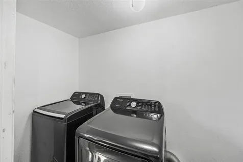 10221 Flaxman St Street Houston TX 77029