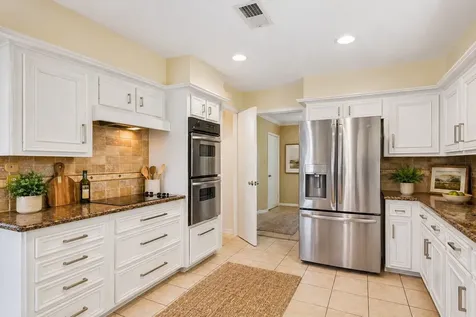 15002 Trowbridge Court Houston TX 77062