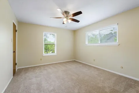 15002 Trowbridge Court Houston TX 77062