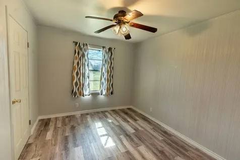 236 Old San Felipe Road Sealy TX 77474
