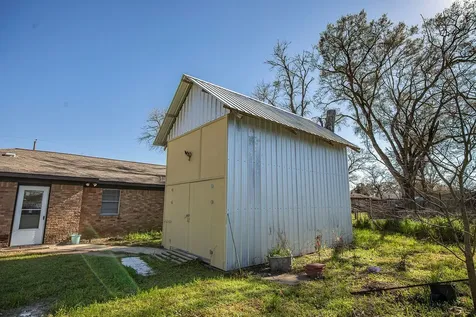 236 Old San Felipe Road Sealy TX 77474